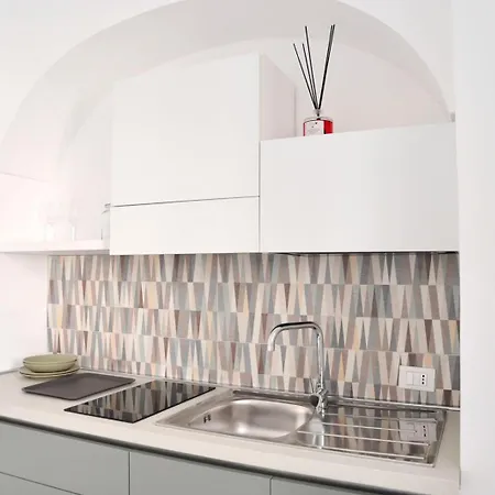 Maison Donnarumma * بيسْكيتْشّي